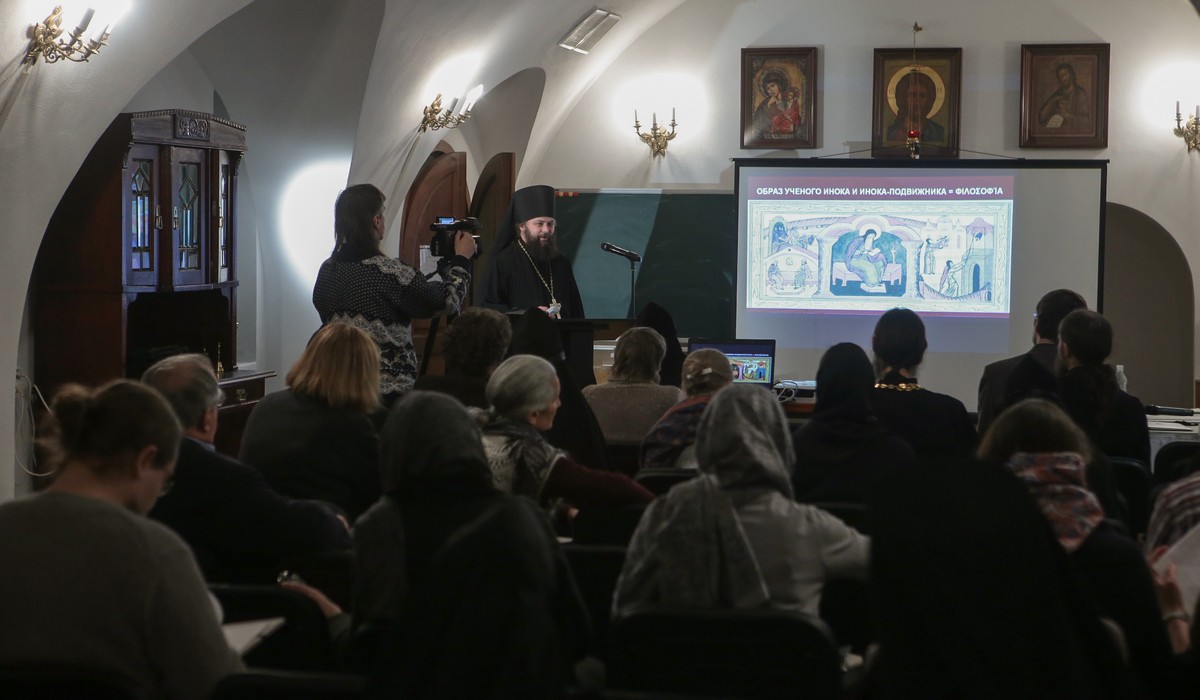 В Иоанно-Предтеченском монастыре Москвы состоялась конференция «Монашество в истории» 