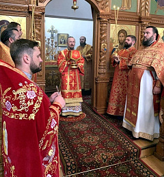 14 июля в Софийском монастыре города Слуцка Патриарший Экзарх возглавил престольное торжество в Космо-Дамиановском храме обители