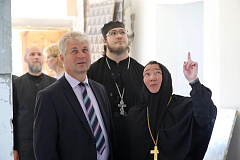 Бобруйский монастырь святых Жен-Мироносиц посетил уполномоченный по делам религий и национальностей А. А. Румак