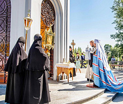 Сестры Полоцкого монастыря приняли участие в освящении часовни на территории мемориального комплекса памяти жертв фашизма «Урочище Пески»