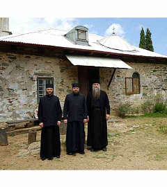  Состоялась паломническая поездка председателя Синодального отдела по делам монастырей БПЦ на Святую Гору Афон  