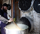 12-Варка супа Фото: Виталий Кислов / Православие.Ru