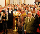 9- Пасха в Свято-Никольском м-ре. Фото С. Лазаренко и А. Моисейкова