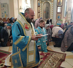 В праздник Покрова Пресвятой Богородицы епископ Евсевий возглавил престольное торжество в Покровском монастыре Толочина