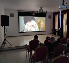 В просветительском центре Богоявленского монастыря в Угличе для школьников прошел показ фильма, снятого Минским Елисаветинским монастырем