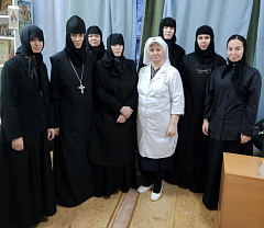 Сестры Феодоровского монастыря Переславля-Залесского обучились основам ухода за больными