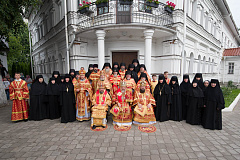В Гомельской епархии монашествующие почтили память священномученика Митрофана (Краснопольского), первого Гомельского епископа