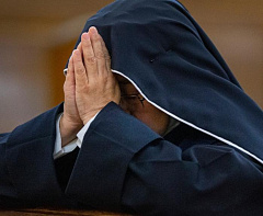 История о том, как католическая аббатиса стала православной монахиней