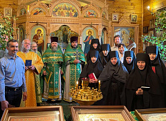 В Домашанском женском монастыре апостола Иоанна Богослова состоялось вручение дипломов Минского духовного училища монашествующим