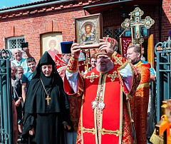 Епископ Полоцкий Игнатий возглавил престольный праздник в Пантелеимоновском женском монастыре Браслава