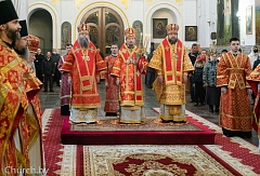 Митрополит Вениамин посетил Успенский Жировичский монастырь