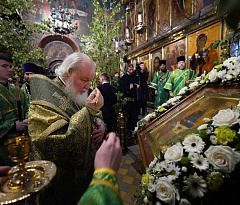 В канун праздника Святой Троицы Святейший Патриарх Кирилл совершил всенощное бдение в Троице-Сергиевой лавре [+ВИДЕО]