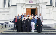 Епископ Порфирий возглавил паломническую поездку в Полоцкий Спасо-Евфросиниевский женский монастырь