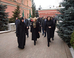 Главы верхних палат парламентов Беларуси и России посетили Покровский ставропигиальный монастырь в Москве