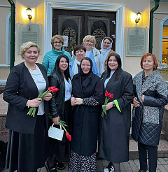 В Мироносицком монастыре Бобруйска состоялся круглый стол «Жены-мироносицы: из прошлого в будущее»