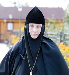 Настоятельница Покровского женского монастыря в Толочине игумения Анфиса (Любчак) удостоена церковной награды