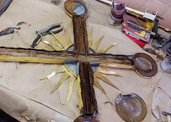 Крест большой звонницы Псково-Печерского монастыря будет отреставрирован