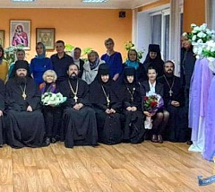 Игумениям монастырей Гомельской епархии вручены дипломы об окончании епархиальных библейско-богословских курсов