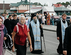 10 августа архиепископ Новогрудский и Слонимский Гурий возглавил епархиальный крестный ход в Лавришевский монастырь