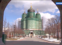 В Донском монастыре Москвы, где пребывают мощи патриарха Тихона, отреставрируют большой собор и пять башен уже в этом году