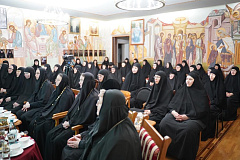 В Малоярославецком монастыре прошел межрегиональный круглый стол «Социальное служение женских монастырей: вызовы и перспективы»