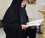 3-Посещение епископом Порфирием Свято-Ксениевского женского монастыря 28.04.17